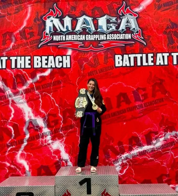 Atleta de El Olympo campeona en NAGA